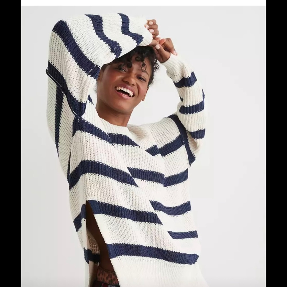 Aerie Chenille Navy/Cream Oversized Sweater -NWT - Medium